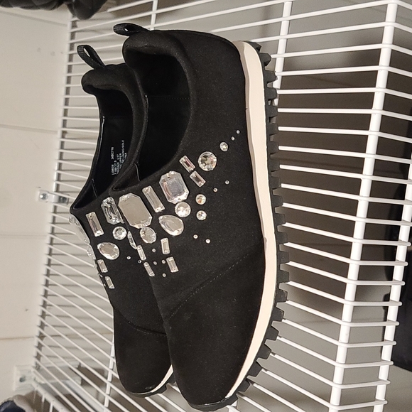 BCBGENERATION Rhinestone Athletic Running Shoes - Picture 5 of 8